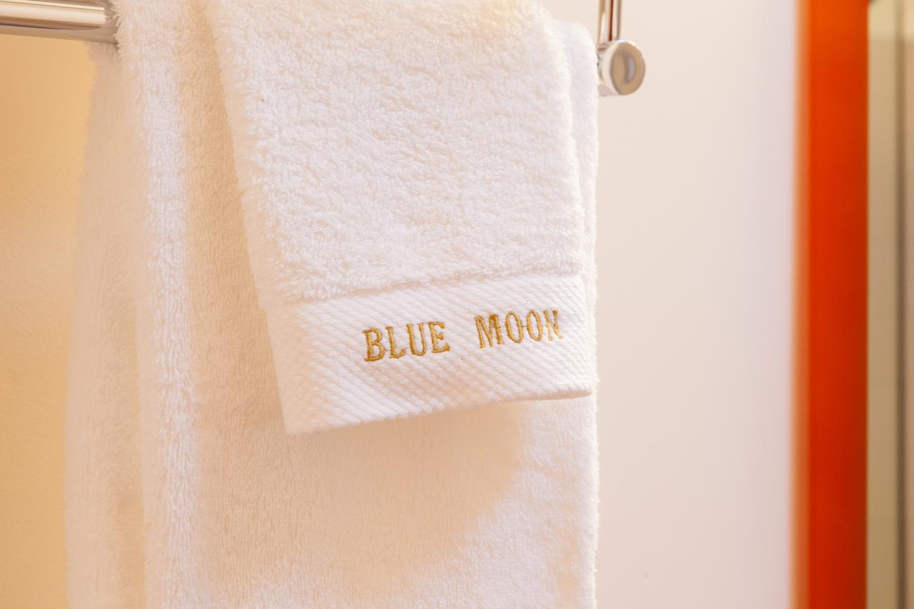 Hotel Blue Moon Ulcinj Buitenkant foto